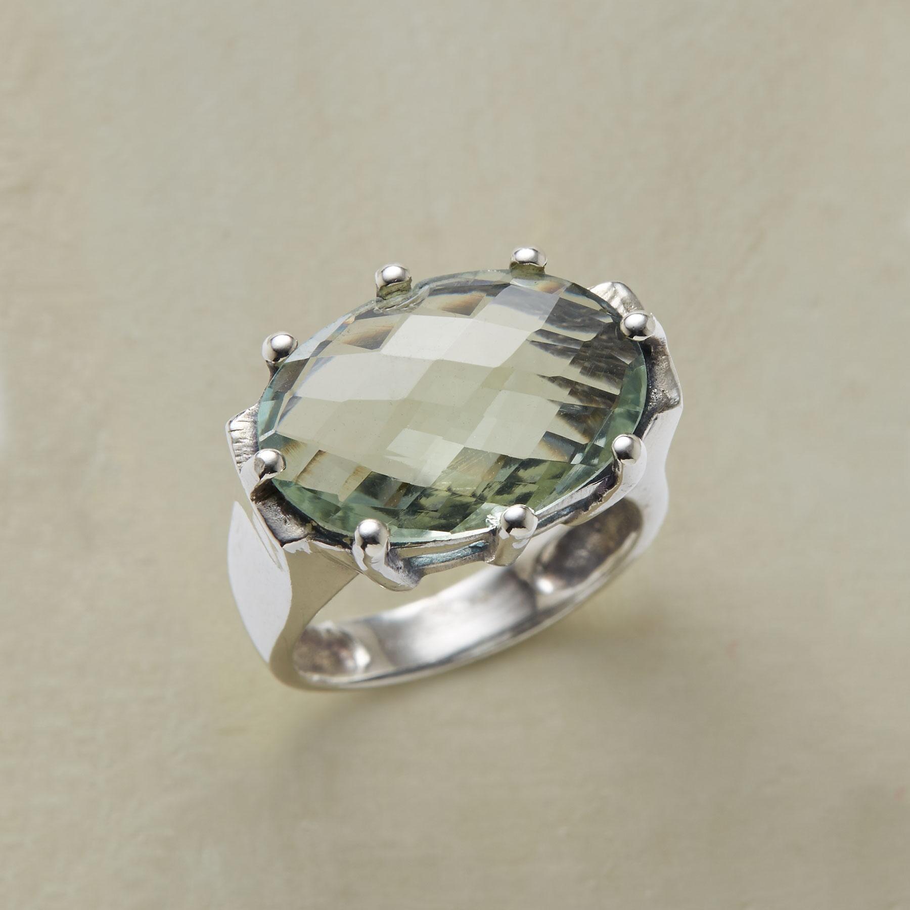Premium Prominence Ring