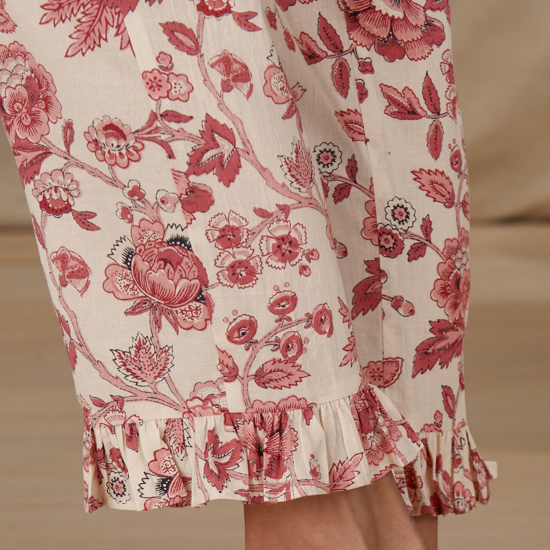 Luxurious Clarissa Floral Pajamas for a Cozy Retreat