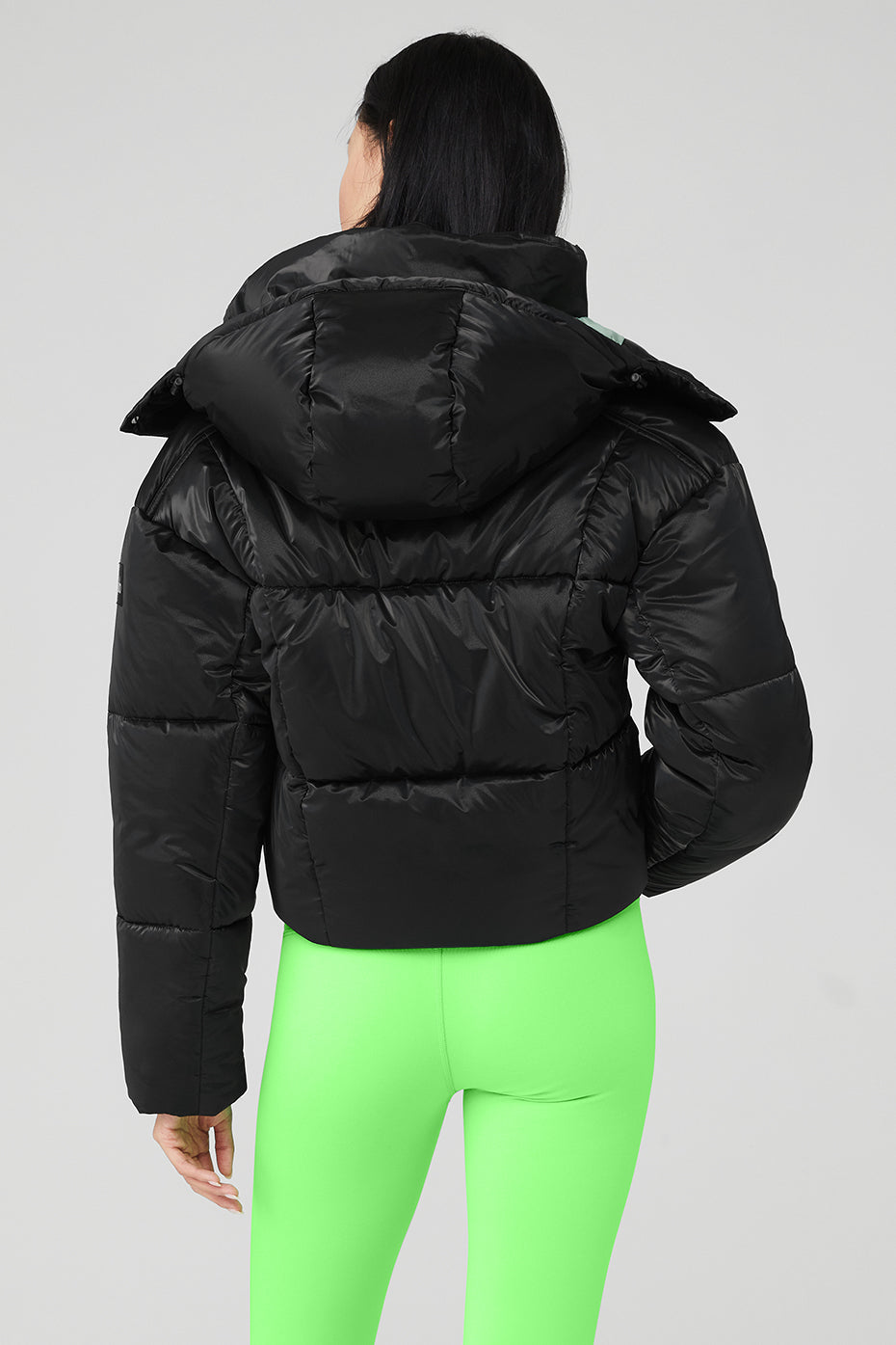 Premium Pearlized Pristine Puffer - Stand Out in Style